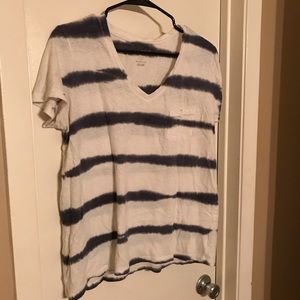 The dye white grey shirt